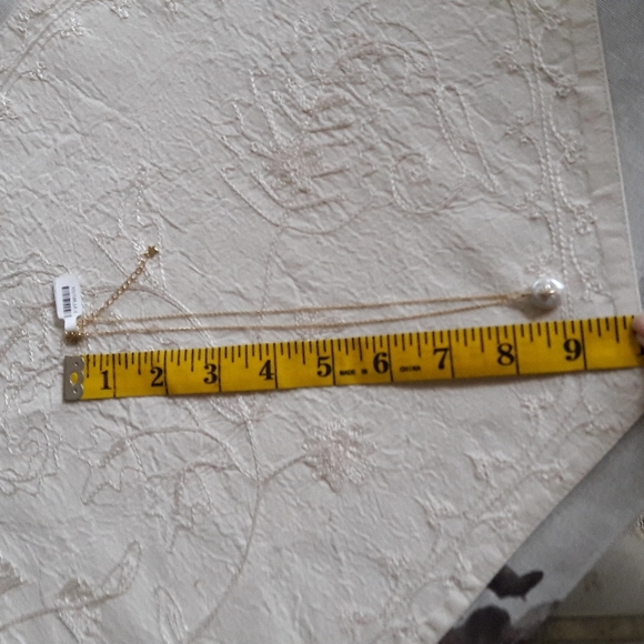 Gold Plated & Freshwater Pearl Necklace - Still Has Tags - Picture 4 of 5